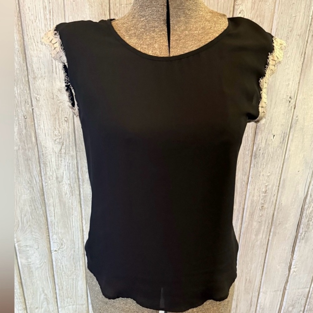 Heart Soul Elegant Black Women's Top - Picture 2 of 8